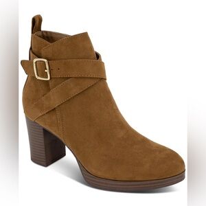 Style‎ & Co. Brown Ankle Boots with Stacked Heel